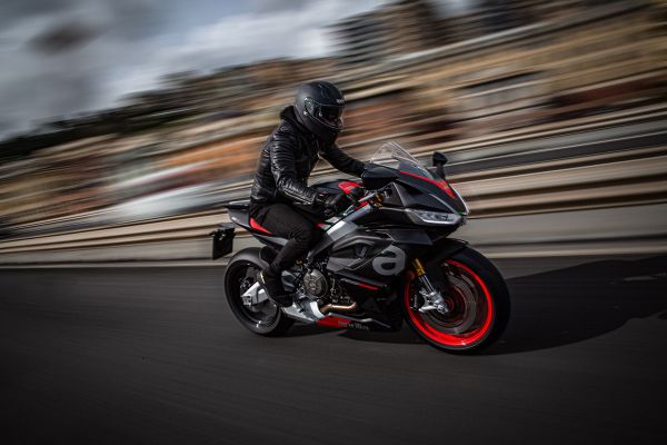 aprilia-rs-660-w5E7CEE0F-AA93-AA31-291D-96090904EA2E.jpg